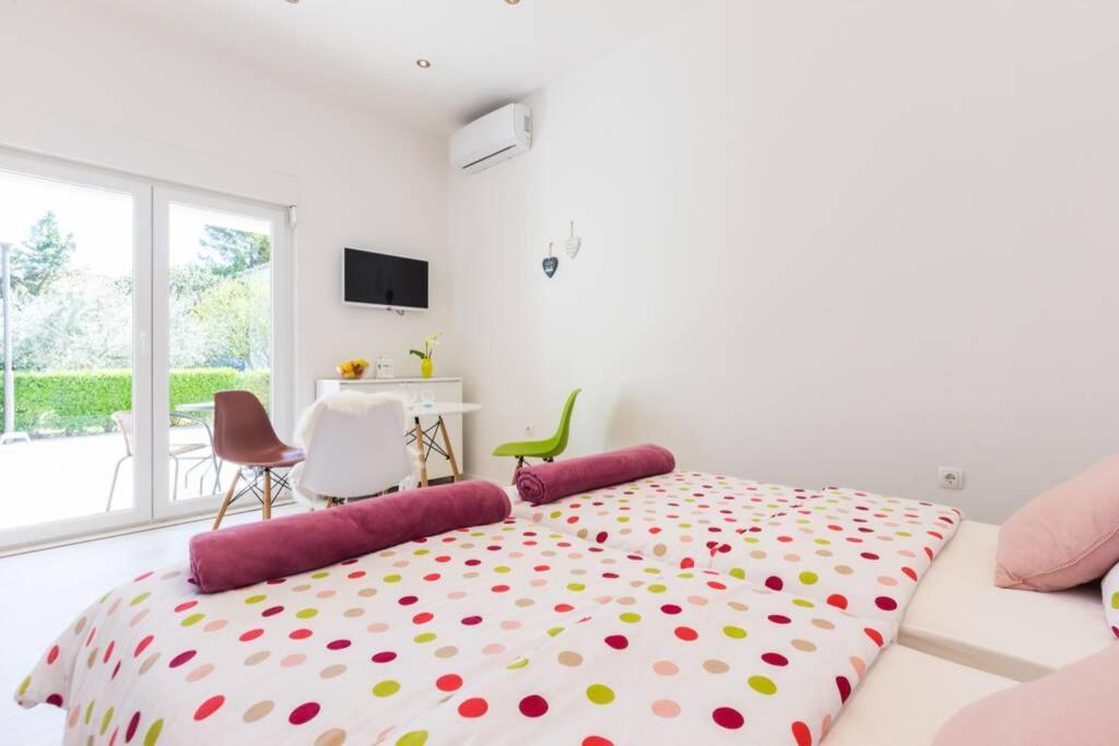 Candy Ap.-Near Center,Bus,Beach+Free Parking Place Zadar Exterior photo
